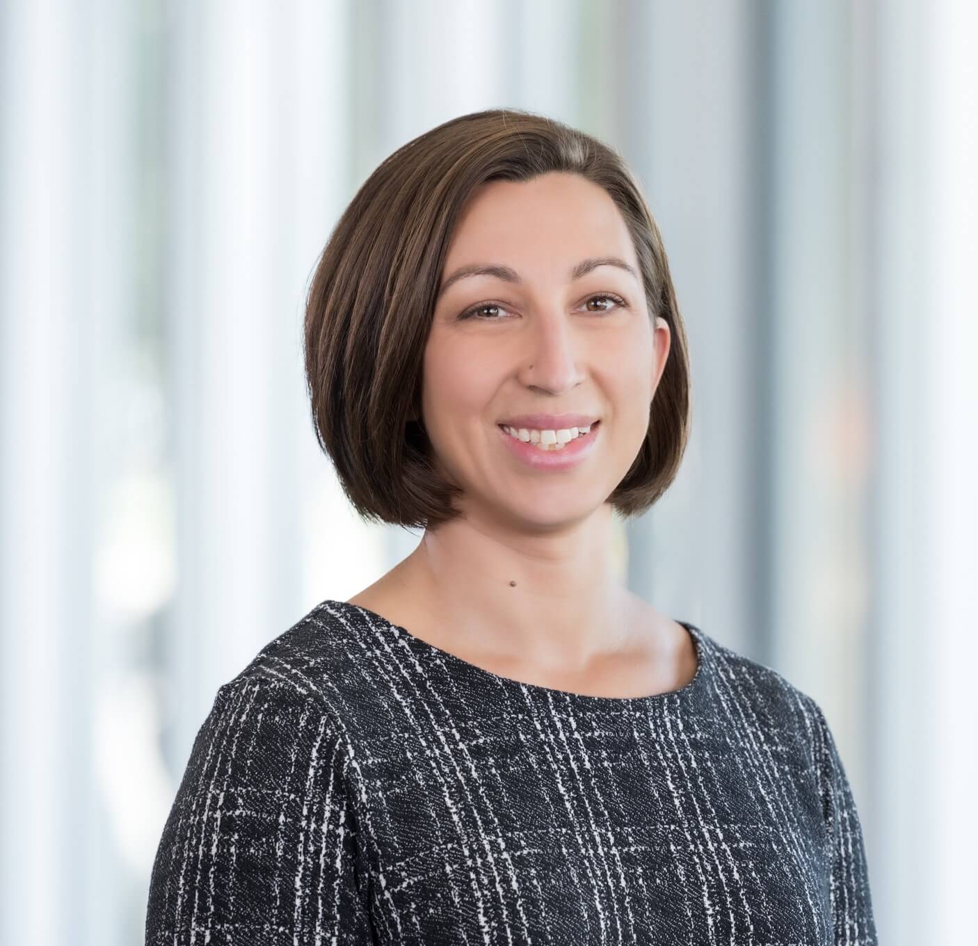 dana genco headshot