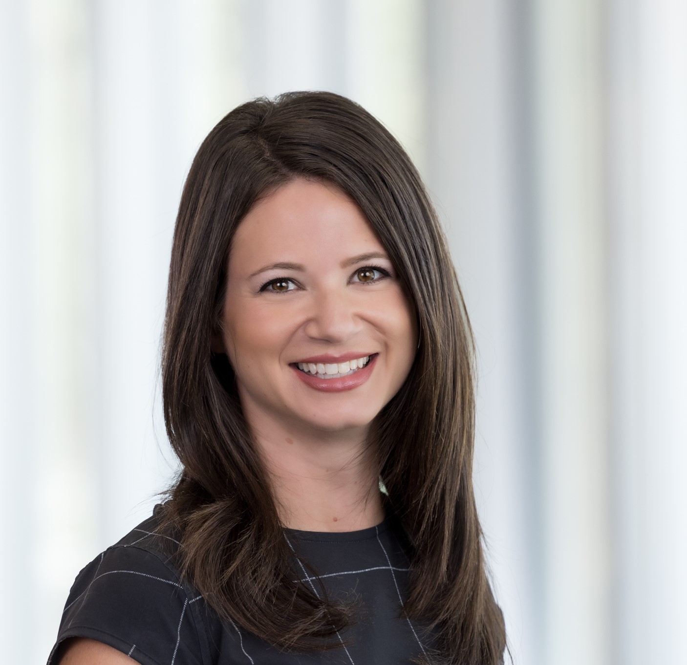 Gina Stevens headshot