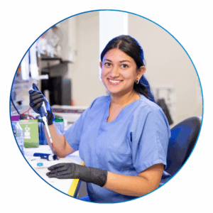 Ria Moharil in the lab