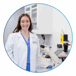 Steffi Verbeek in the lab